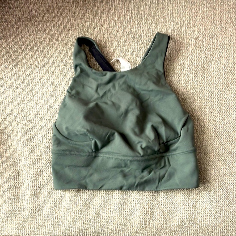 Size 4 lululemon bra